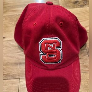 ‘47 NC State hat
